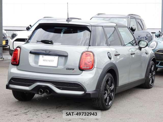 Bmw MINI 2022-09 7221854-13