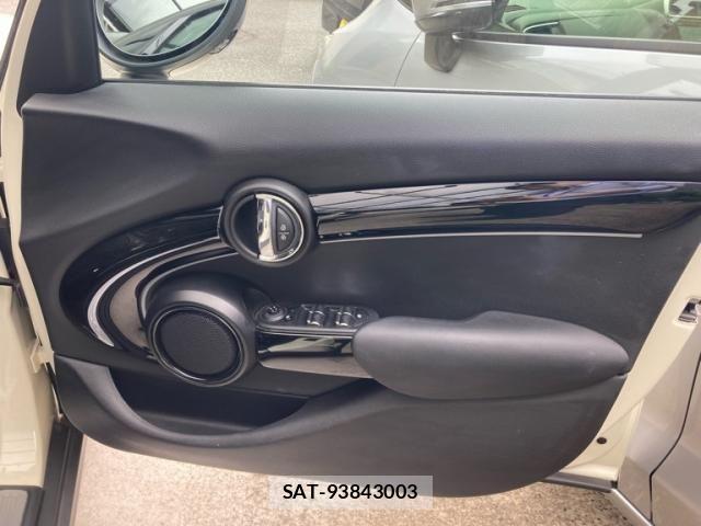 Bmw MINI 2021-11 7221851-8
