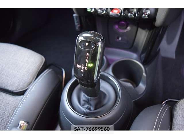 Bmw MINI 2022-08 7328429-10