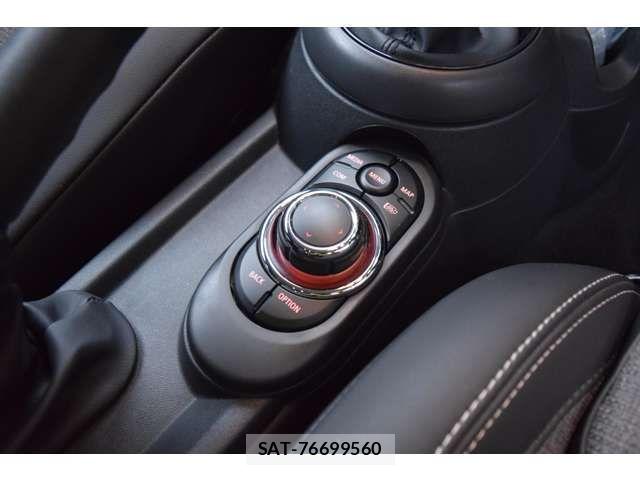 Bmw MINI 2022-08 7328429-15
