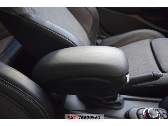 Bmw MINI 2022-08 7328429-16