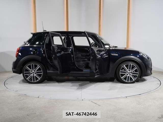 Bmw MINI 2024-03 7328424-23