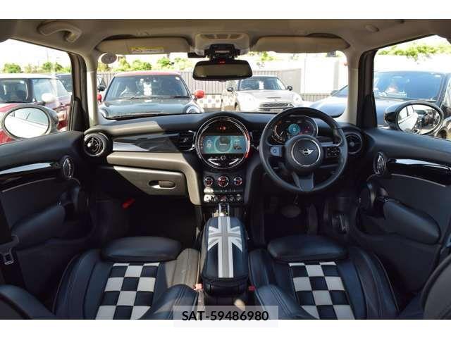 Bmw MINI 2022-08 7328426-1