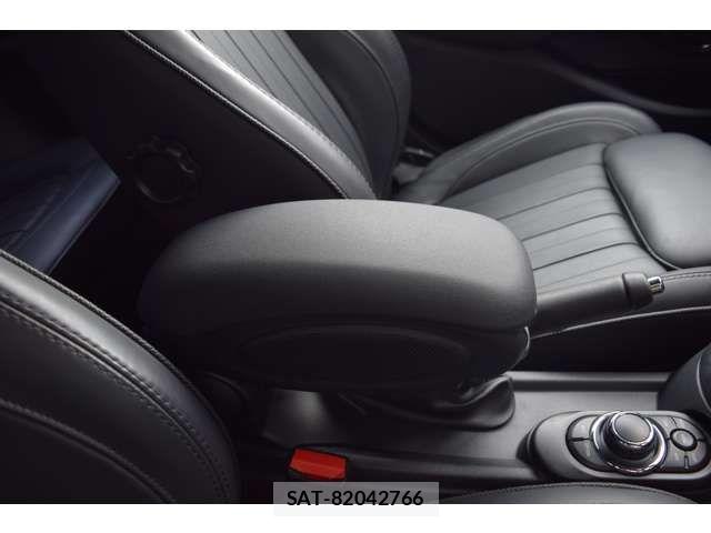 Bmw MINI 2022-02 7328427-16