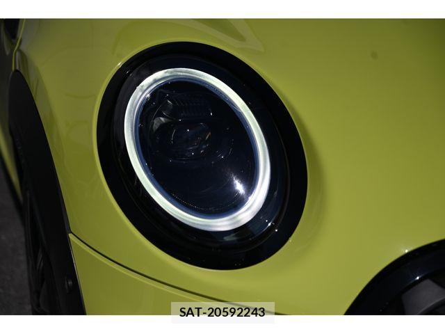 Bmw MINI 2023-01 7328428-9
