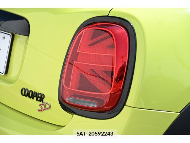 Bmw MINI 2023-01 7328428-16