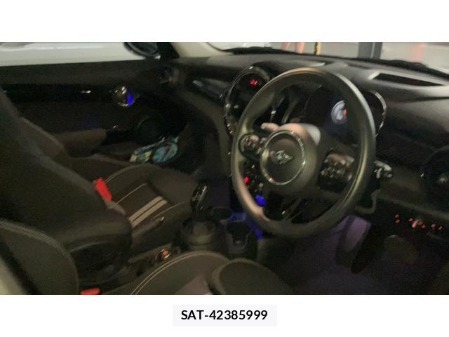 Bmw MINI 2020-12 7328431-21