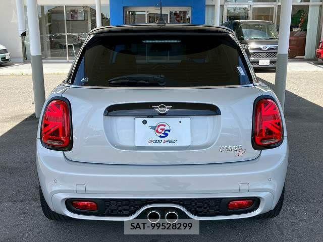 Bmw MINI 2021-03 7358764-13