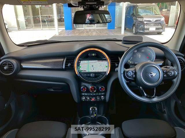 Bmw MINI 2021-03 7358764-2