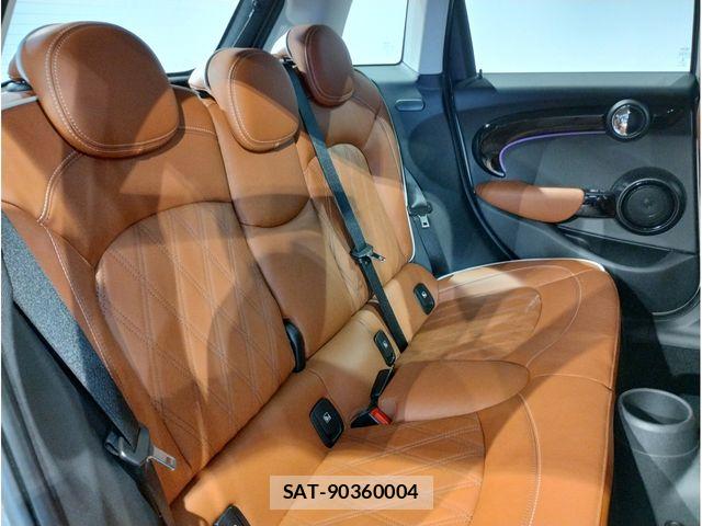Bmw MINI 2022-11 7358762-11