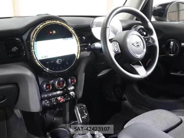 Bmw MINI 2023-04 7501571-17