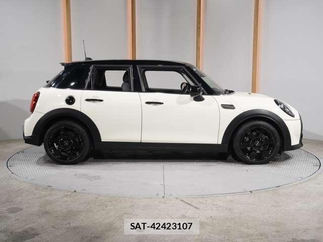 Bmw MINI 2023-04 7501571-22