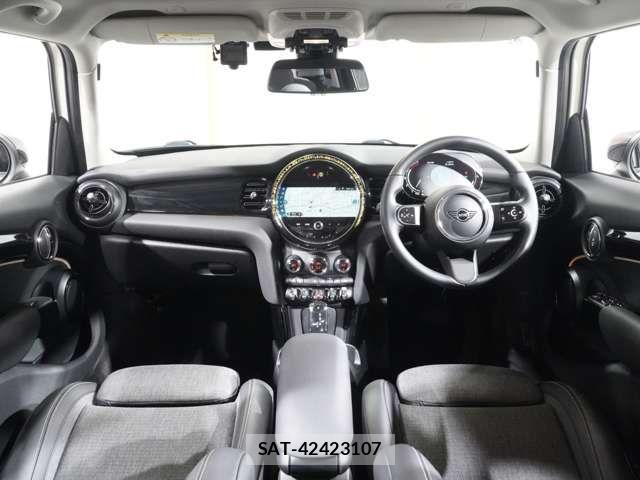 Bmw MINI 2023-04 7501571-3