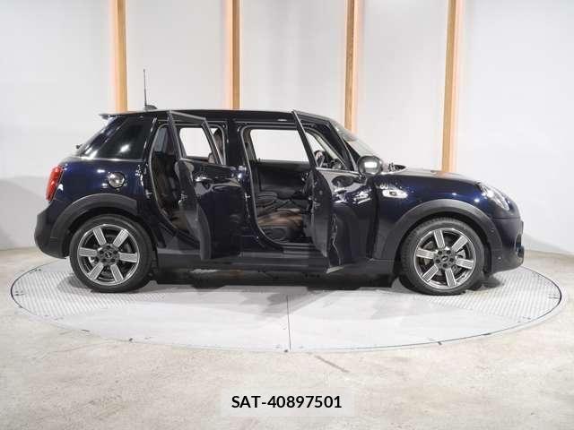 Bmw MINI 2020-12 7501573-24
