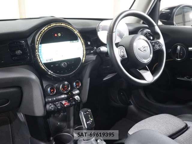 Bmw MINI 2022-05 7501572-17