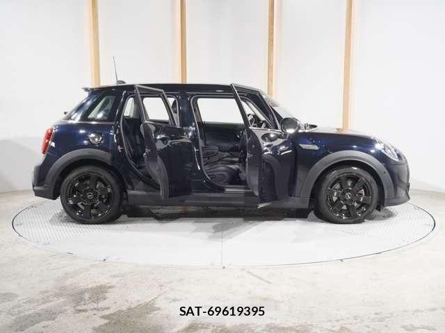 Bmw MINI 2022-05 7501572-23