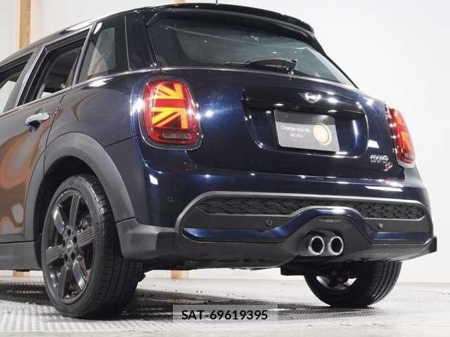 Bmw MINI 2022-05 7501572-25