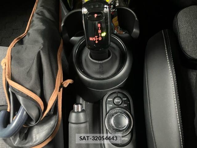Bmw MINI 2022-03 7618125-10