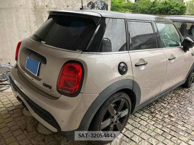 Bmw MINI 2022-03 7618125-1