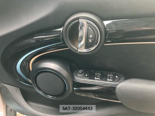 Bmw MINI 2022-03 7618125-7