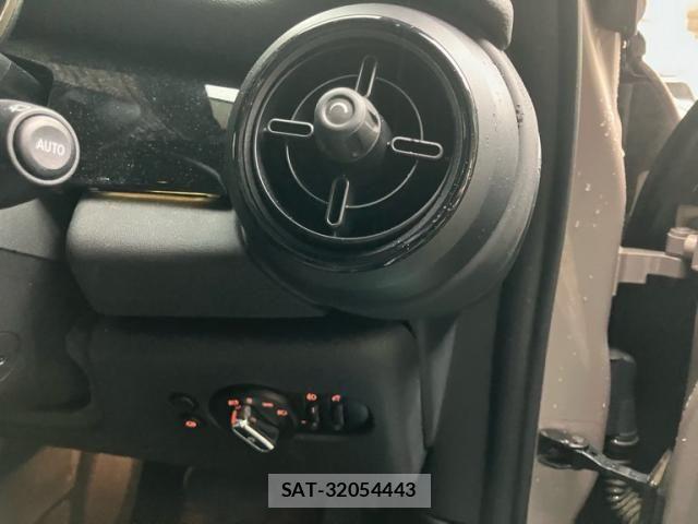Bmw MINI 2022-03 7618125-8