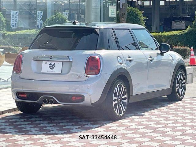 Bmw MINI 2019-09 7618126-17