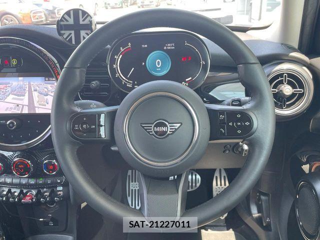 Bmw MINI 2023-11 7725774-10