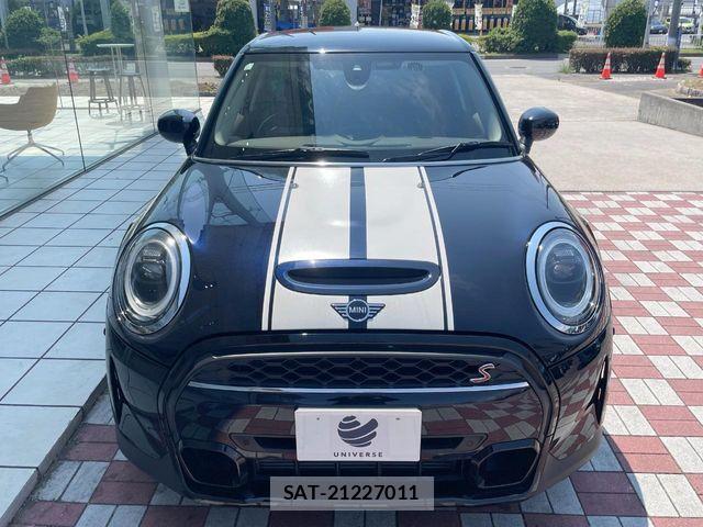 Bmw MINI 2023-11 7725774-14