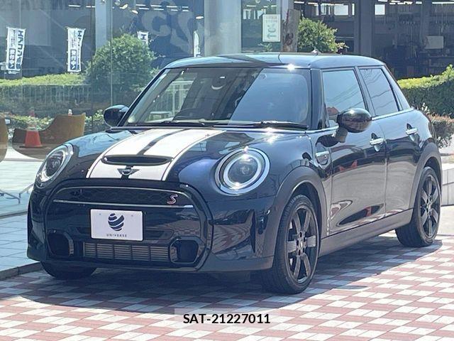 Bmw MINI 2023-11 7725774-16