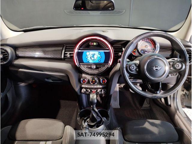 Bmw MINI 2019-07 7962639-1