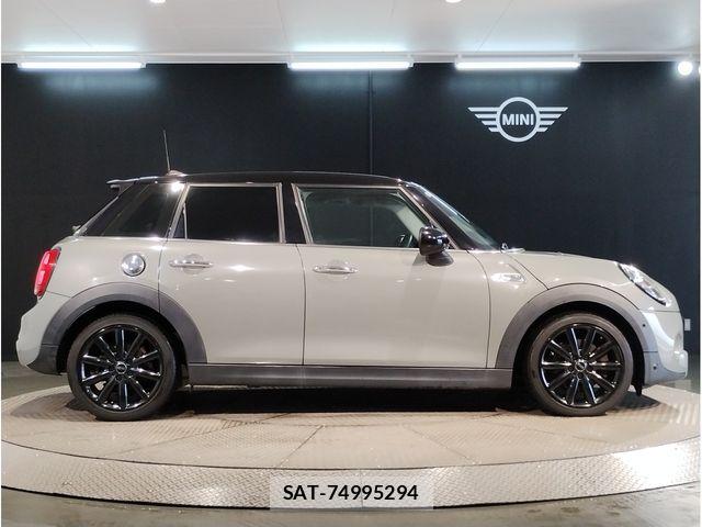 Bmw MINI 2019-07 7962639-5