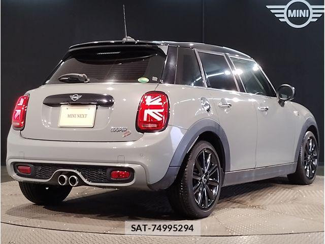 Bmw MINI 2019-07 7962639-6