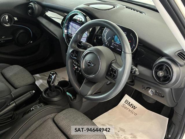 Bmw MINI 2022-03 7980022-14