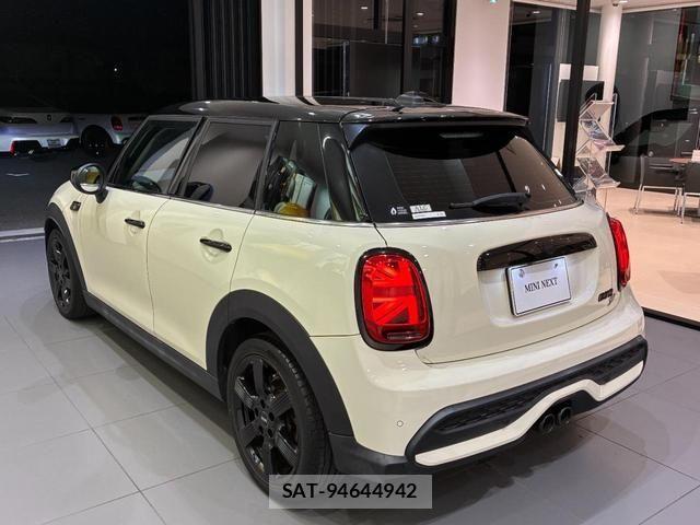 Bmw MINI 2022-03 7980022-6