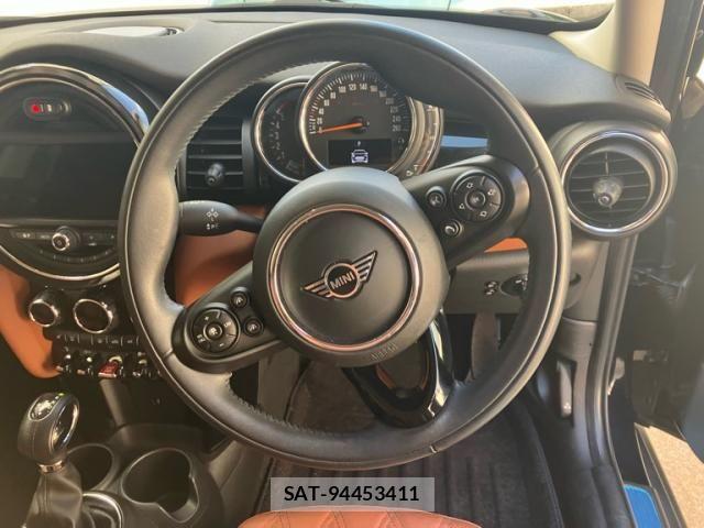 Bmw MINI 2020-06 8074620-11