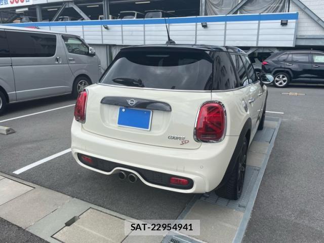 Bmw MINI 2019-07 8074621-1