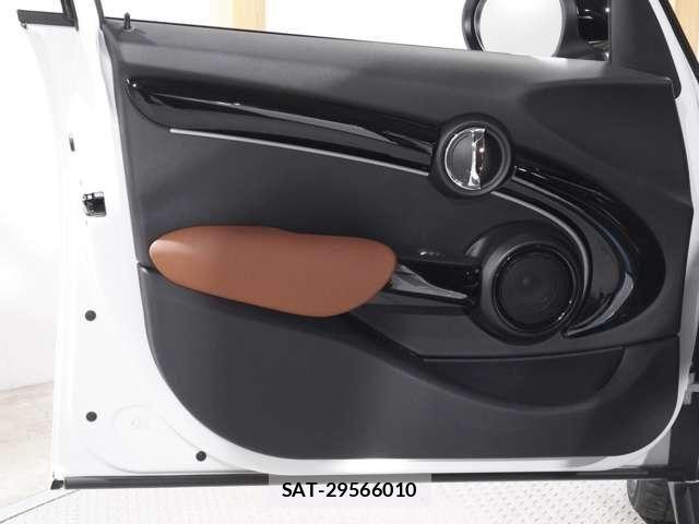 Bmw MINI 2023-05 8131246-11