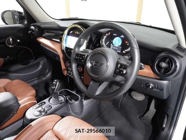 Bmw MINI 2023-05 8131246-13