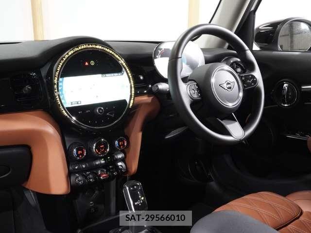 Bmw MINI 2023-05 8131246-15