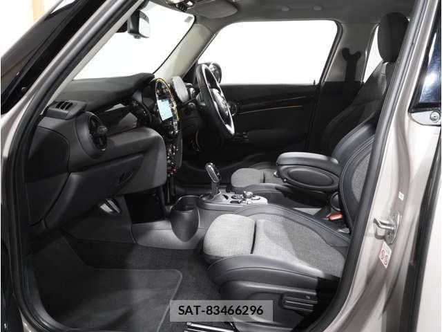Bmw MINI 2022-07 8230825-9