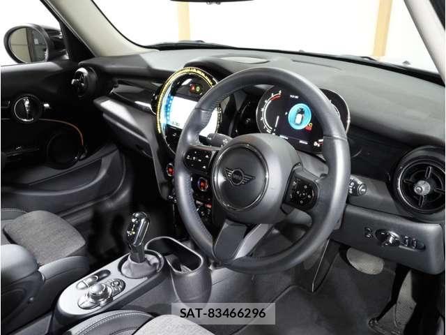 Bmw MINI 2022-07 8230825-13