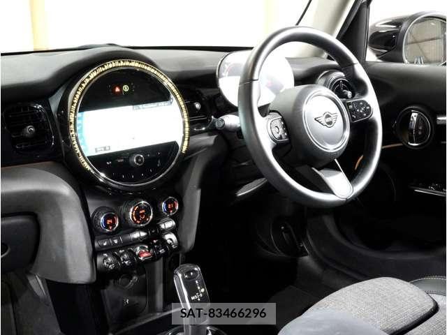 Bmw MINI 2022-07 8230825-15