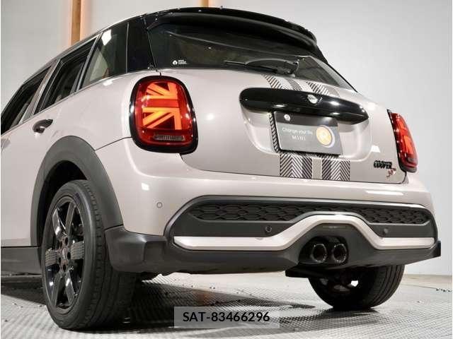 Bmw MINI 2022-07 8230825-23