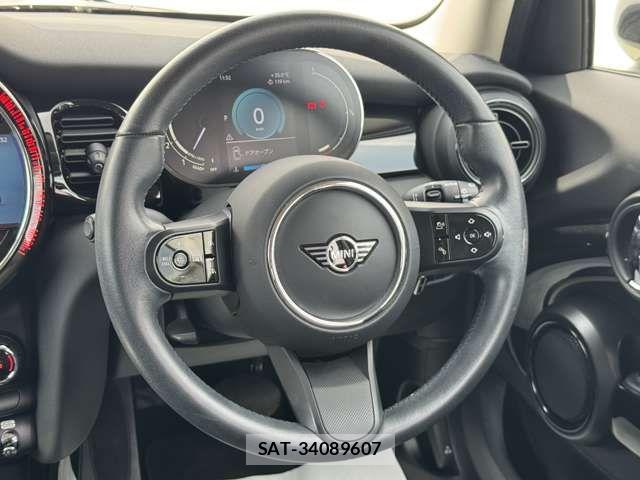 Bmw MINI 2021-06 8354972-19