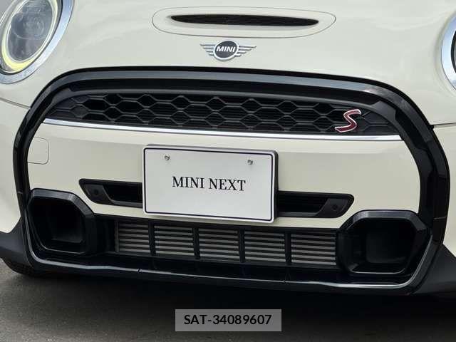 Bmw MINI 2021-06 8354972-6