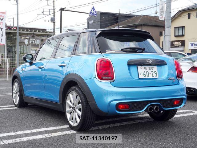 Bmw MINI 2018-07 8367029-1
