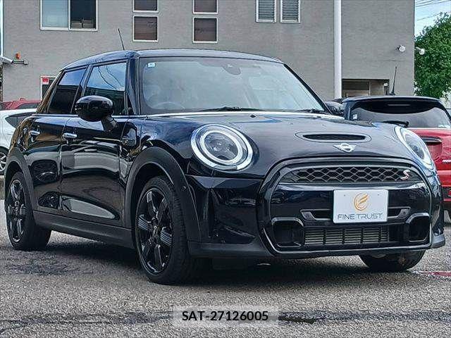 Bmw MINI 2022-06 8413625-14