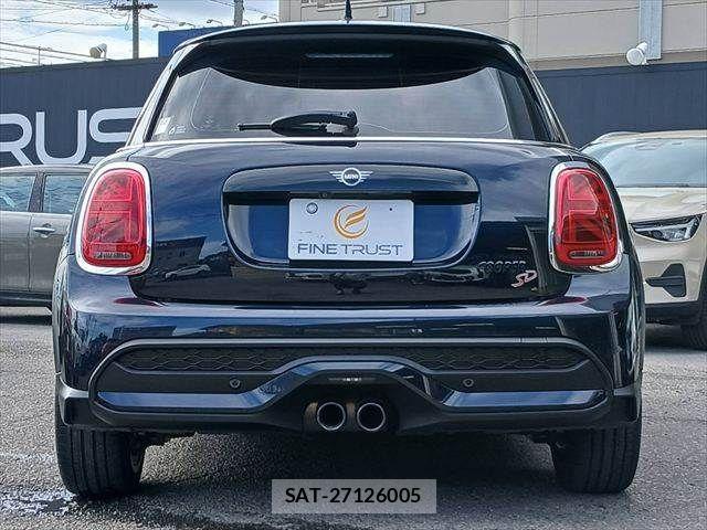 Bmw MINI 2022-06 8413625-17