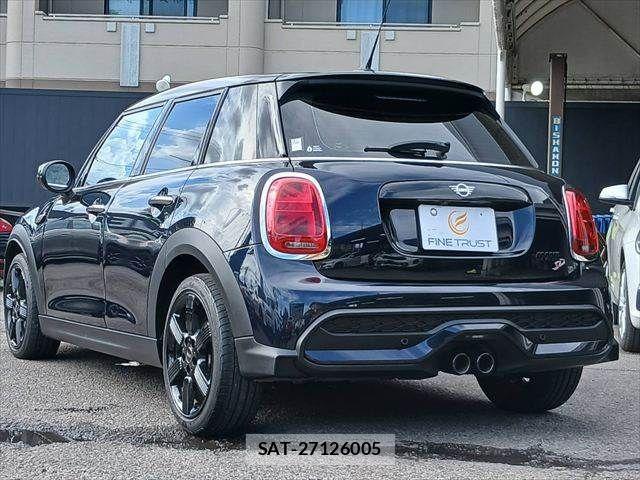 Bmw MINI 2022-06 8413625-18