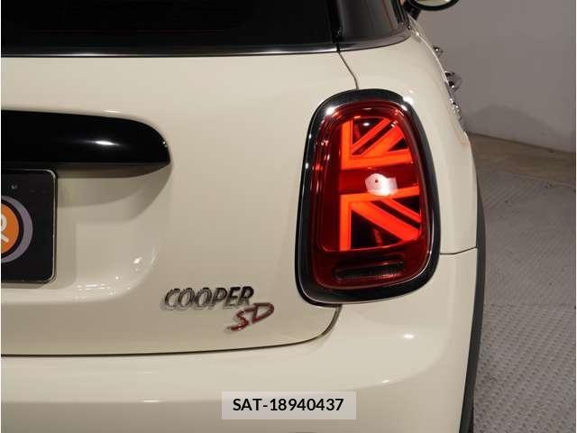 Bmw MINI 2022-06 8457915-24